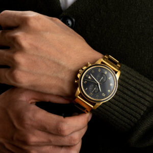 Classic Chronograph Wooden Watch Ebony Wood Gold (1)