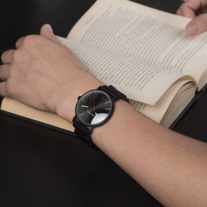 Ebony Watch Q30-4-jpg