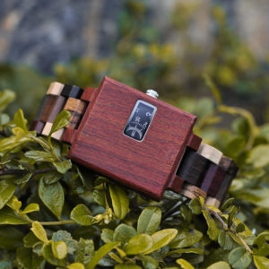 Men's Unique Fashion Classic Casual Retro Wooden Wood Watches Luxury Quartz Wristwatches R23-2-3
