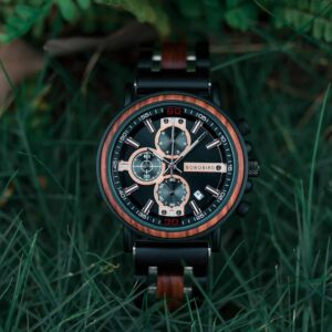 Personalized Engraved Wooden Watches fom Men padauk and silver Stainless Steel - King Arthur