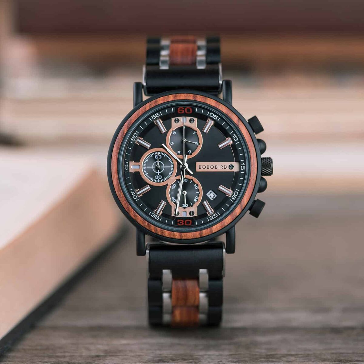 Personalized Engraved Wooden Watches fom Men padauk and silver Stainless Steel - King Arthur
