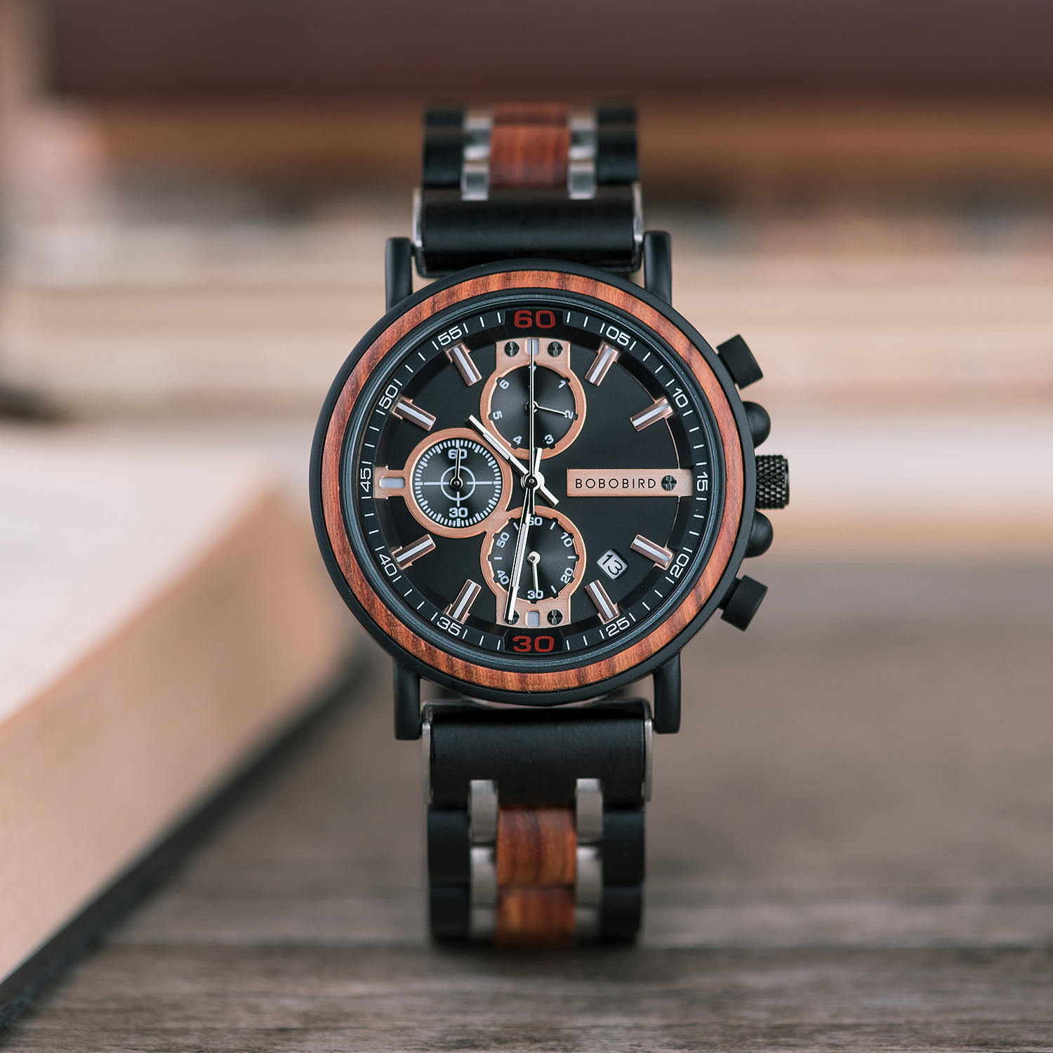 Personalized Engraved Wooden Watches fom Men padauk and silver Stainless Steel - King Arthur