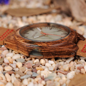 Trendy Casual Round Dial Genuine Leather Wood Watch Q05-3-2