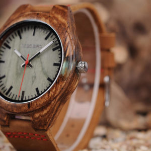 Trendy Casual Round Dial Genuine Leather Wood Watch Q05-3-4